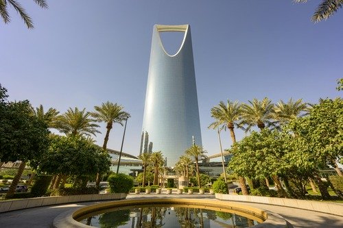 Kingdom Centre skyscraper dominating Riyadh city skyline